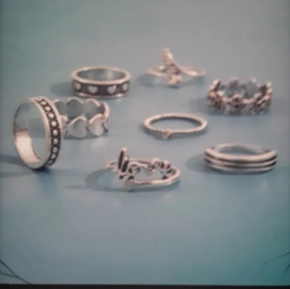 8 Piece Silver Boho midi Ring Set - Picture 3 of 4